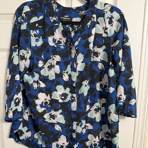 Liz Claiborne Career Blue White Floral Top | Size Large Petite | EUC - Picture 1 of 4
